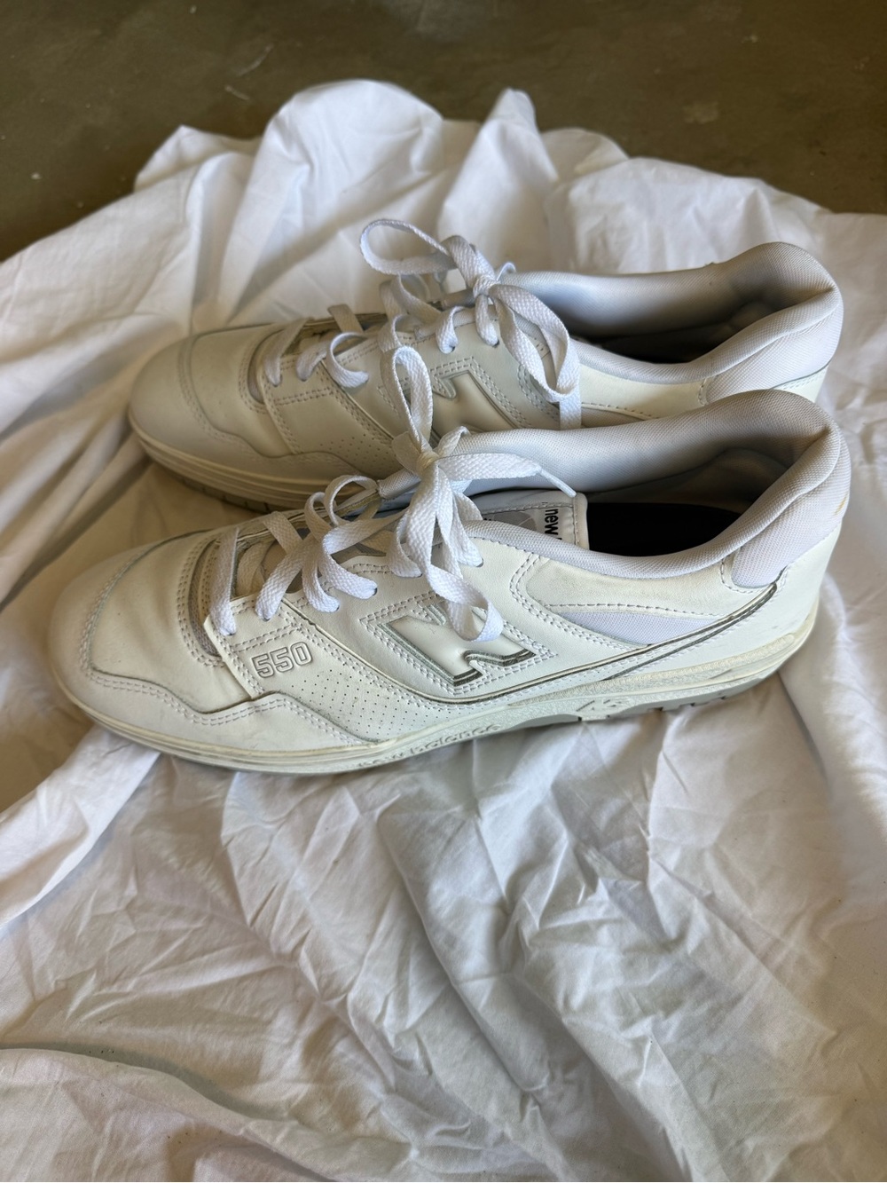New Balance 550 Men's White Low-Top Athletic Sneakers